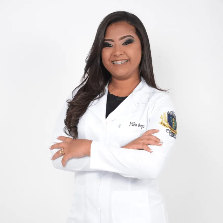 Retrato da fisioterapeuta Núbia Borges Ferreira